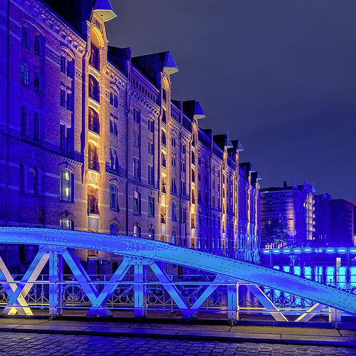 Speicherstadt Kannengießerort-Bridge Blue Port,  www.mediaserver.hamburg.de / bcs Media